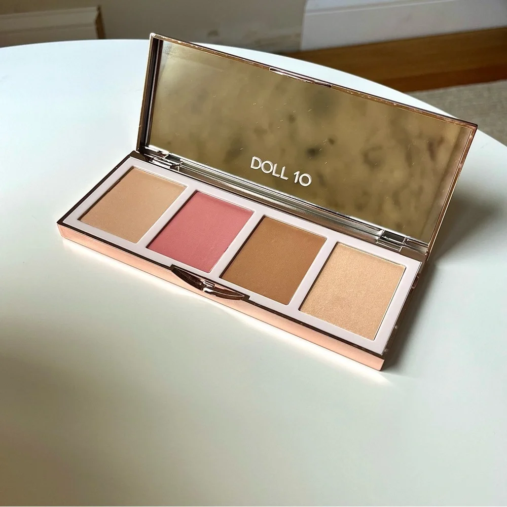 Doll 10 Refocus Glow Palette, RETAILS $40, Highlighter Bronzer Blush & Powder